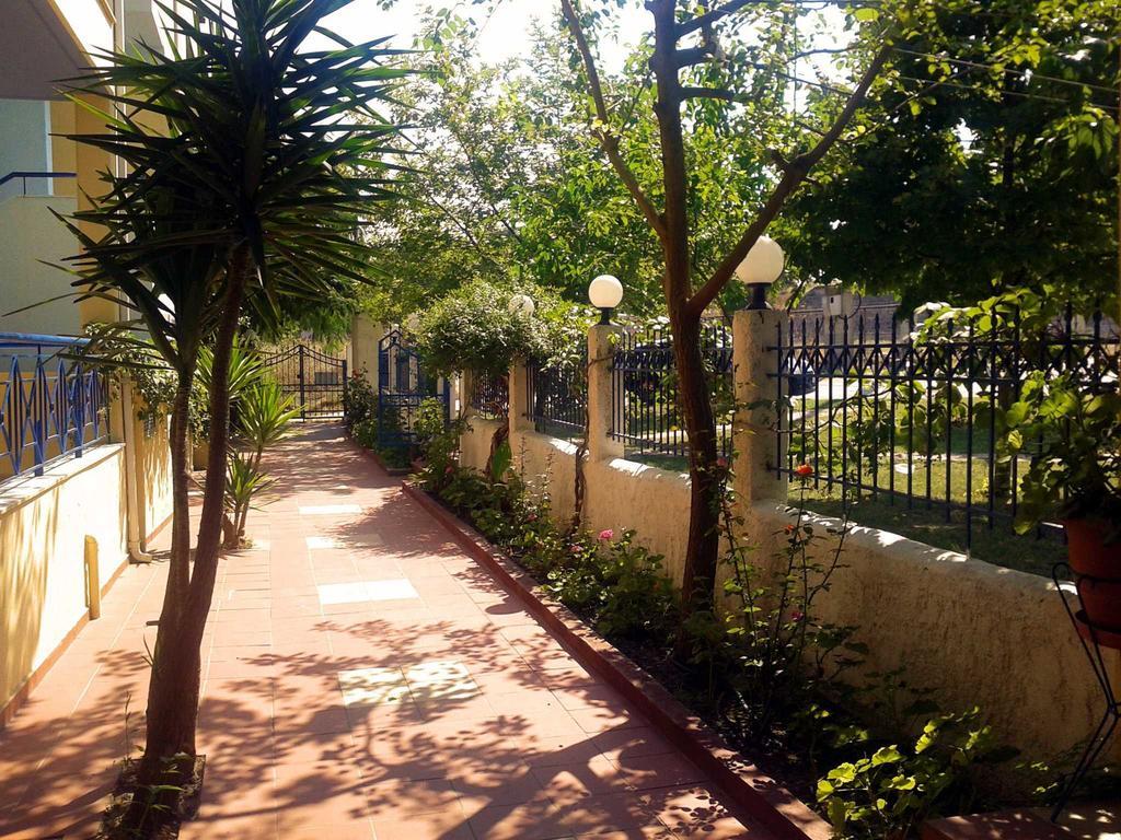 Hotel Giorgio Kallithea  外观 照片